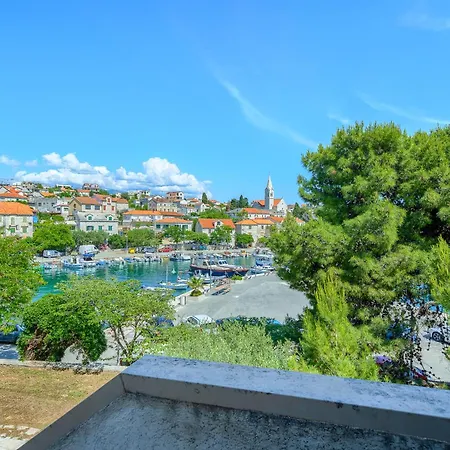Bonaca - Heated Pool, Harbour Views & Steps To Sea I Sumartin, Brac Villa Sumartin