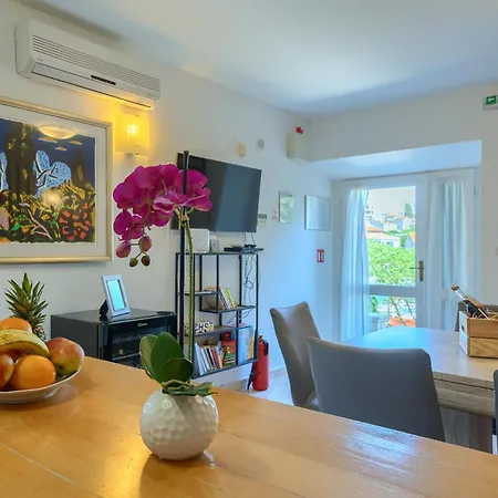 Bonaca - Heated Pool, Harbour Views & Steps To Sea I Sumartin, Brac Sumartin